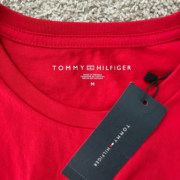 Tommy Hilfiger 1985 Logo T-Shirt Red Men’s Size M New With Tags - Picture 4 of 9